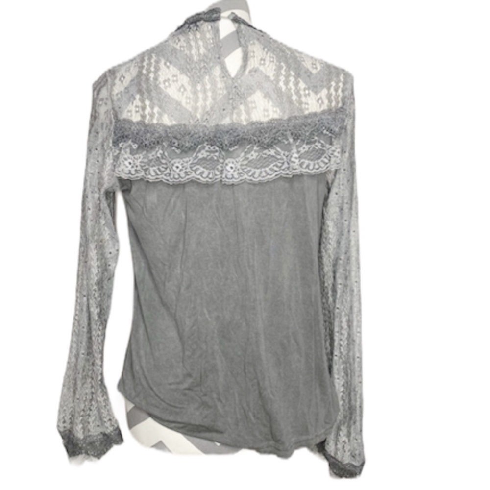 VICI Lace blouse - Picture 2 of 2